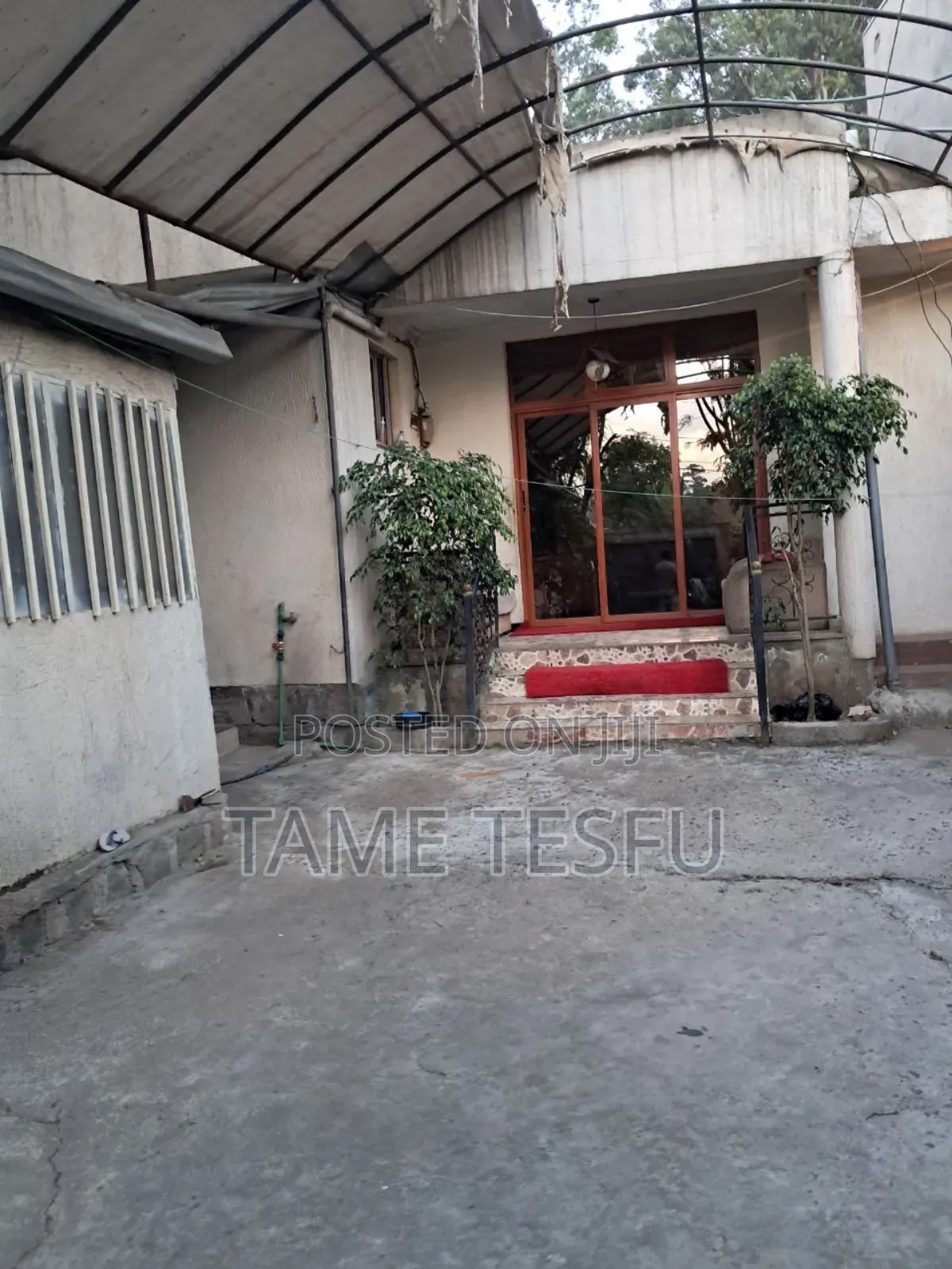 2bdrm House in Feransay, Yeka for sale