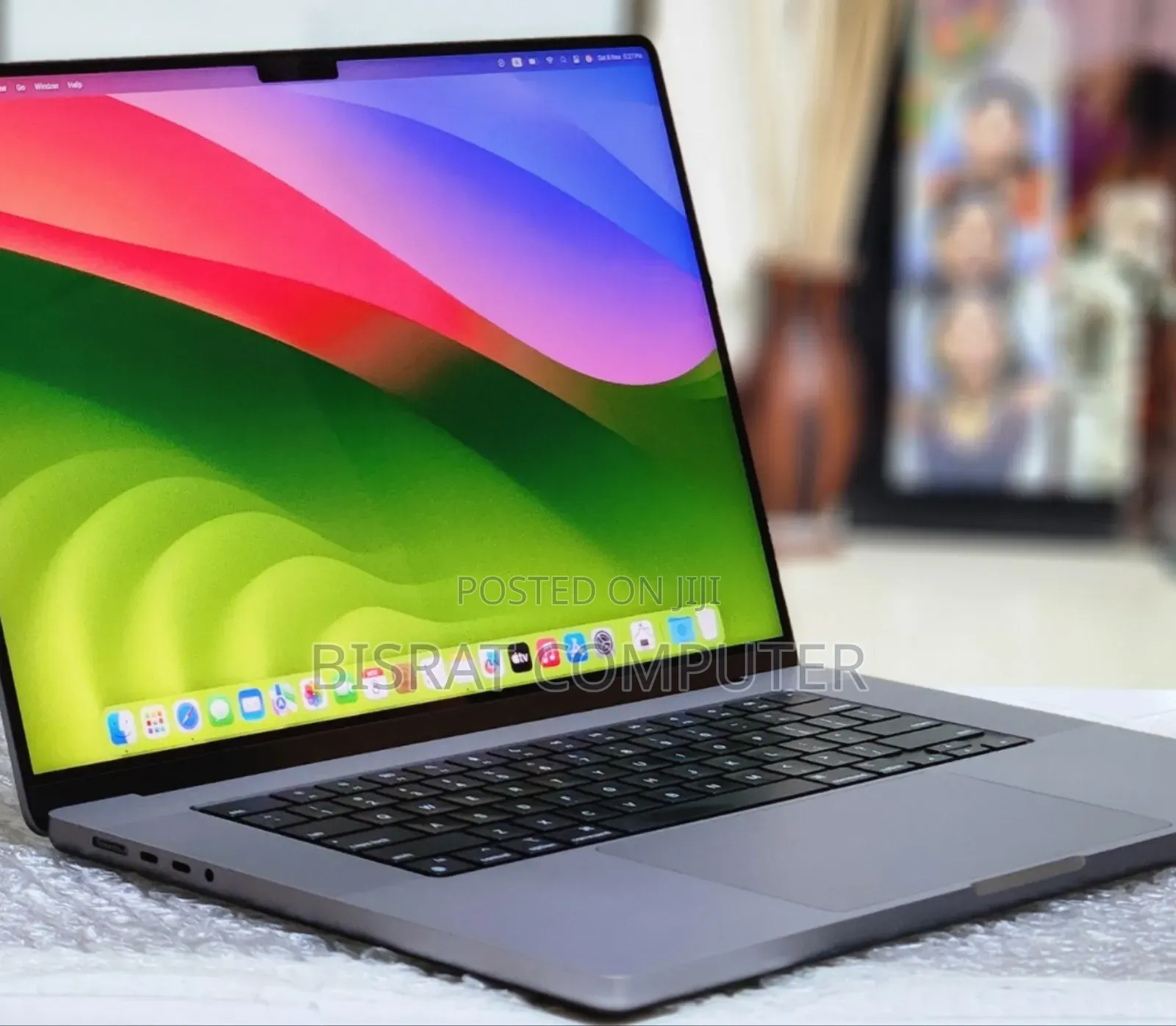 New Laptop Apple MacBook Pro 2020 M1 32GB Apple M1 Pro SSD 512GB