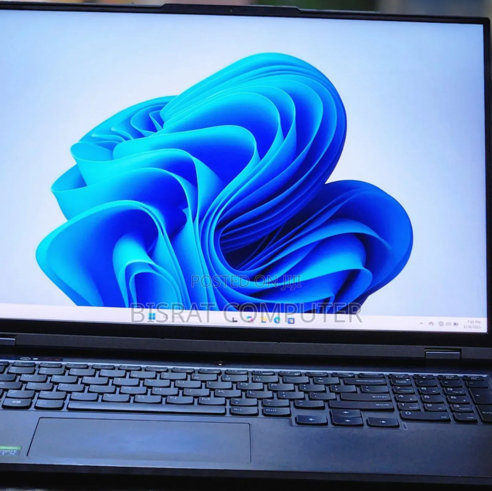 New Laptop Lenovo Legion 5 16GB AMD Ryzen 7 SSD 1T