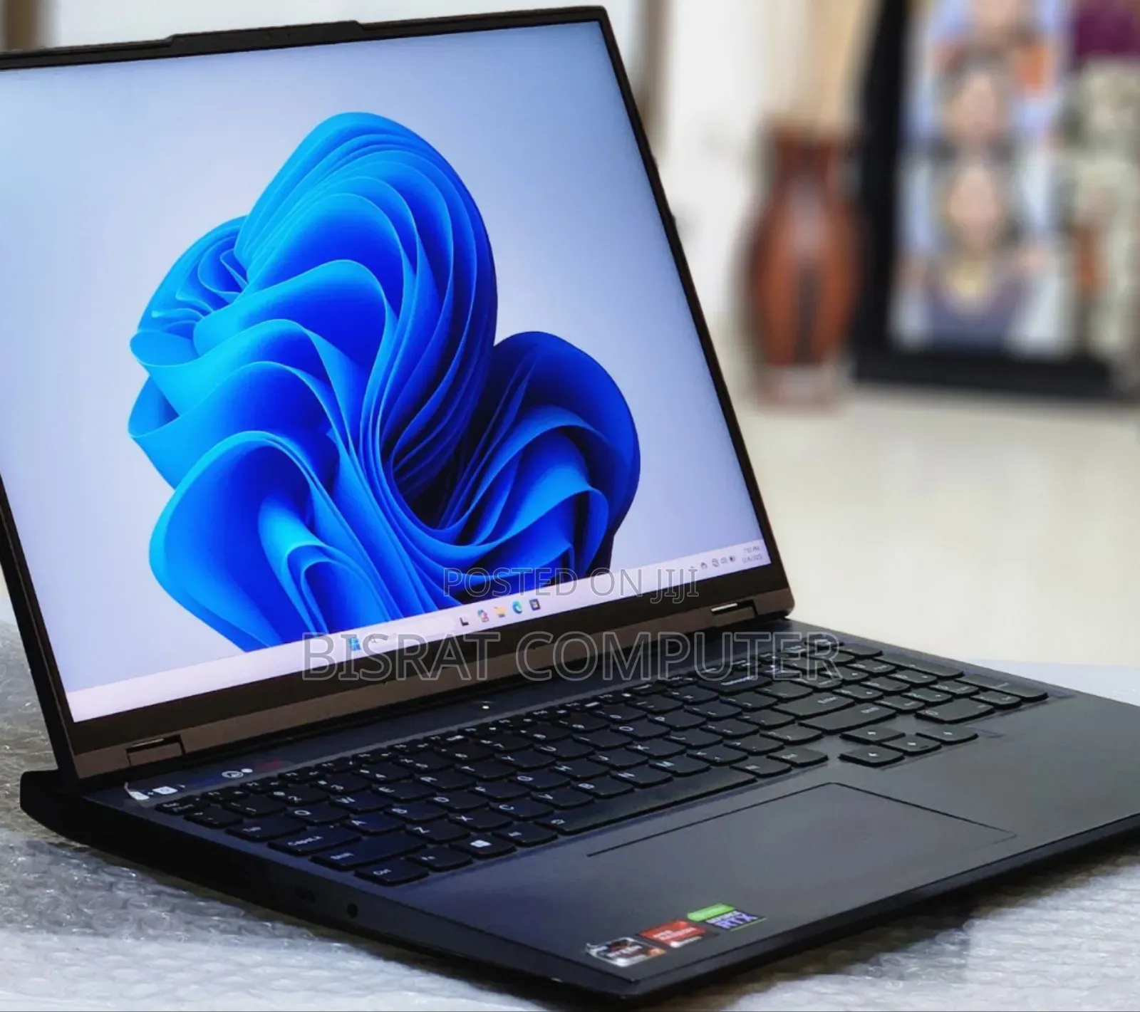 New Laptop Lenovo Legion 5 16GB AMD Ryzen 7 SSD 1T