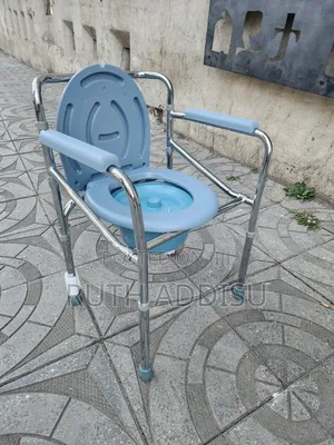 Photo - Commode Chair鳵不toilet Chair奔走commode Chair痲我ommode Chair缶了toilet Chair