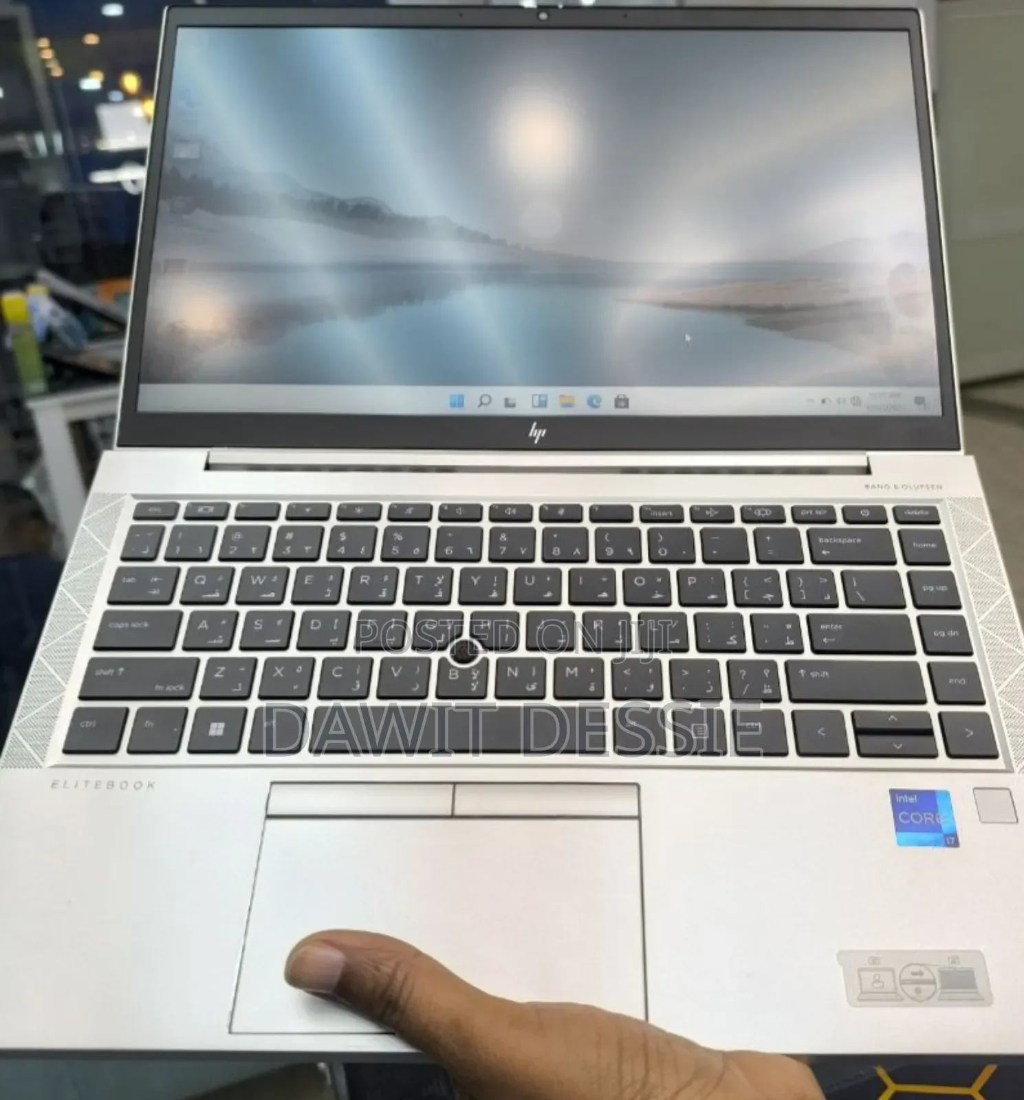New Laptop HP EliteBook 840 G8 16GB Intel Core I7 SSD 512GB