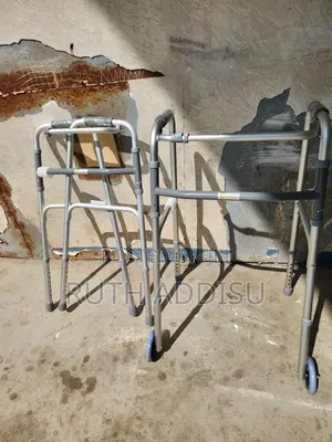 Photo - Brand New Walker鳵你foldable Stainless Walker軍隊walker Almunium Best
