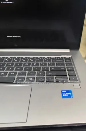 New Laptop HP ZBook 14 32GB Intel Core I7 SSD 512GB