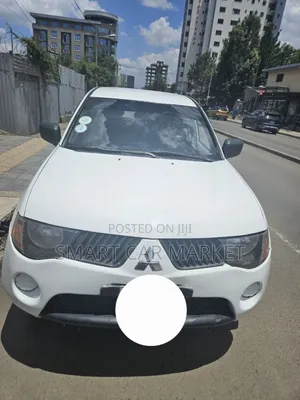 Mitsubishi L200 2006 White