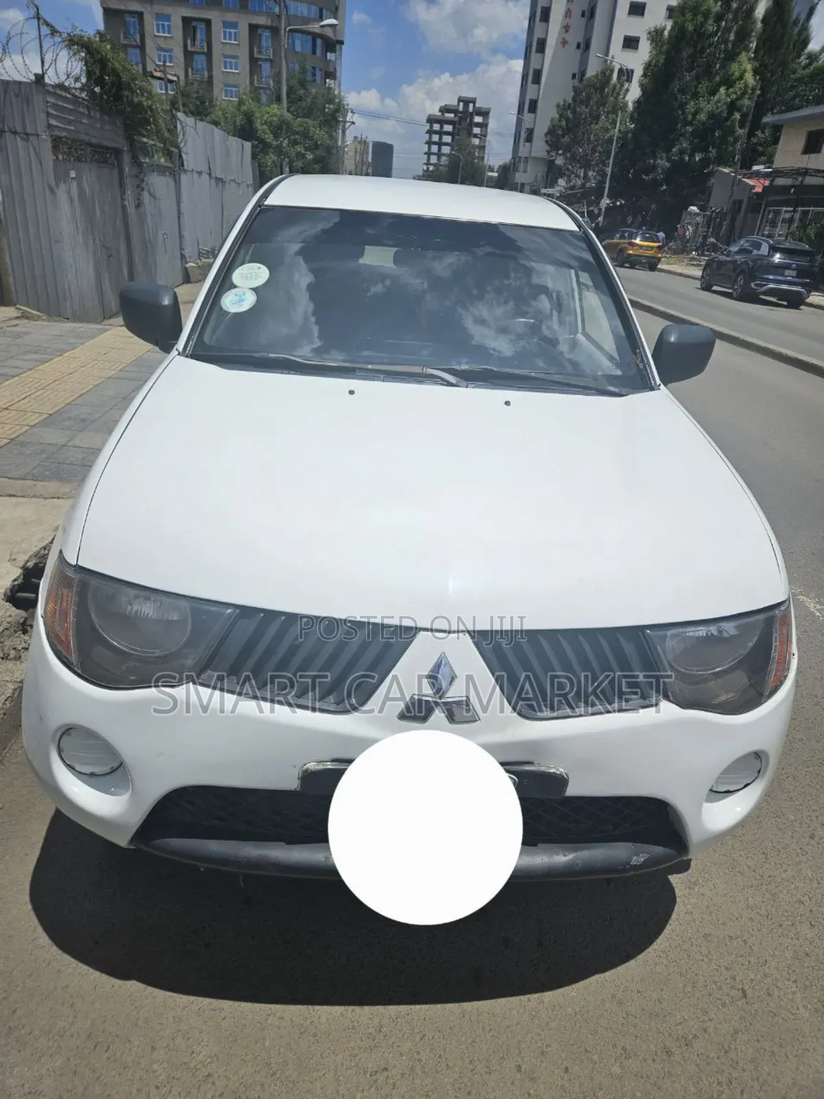 Mitsubishi L200 2006 White