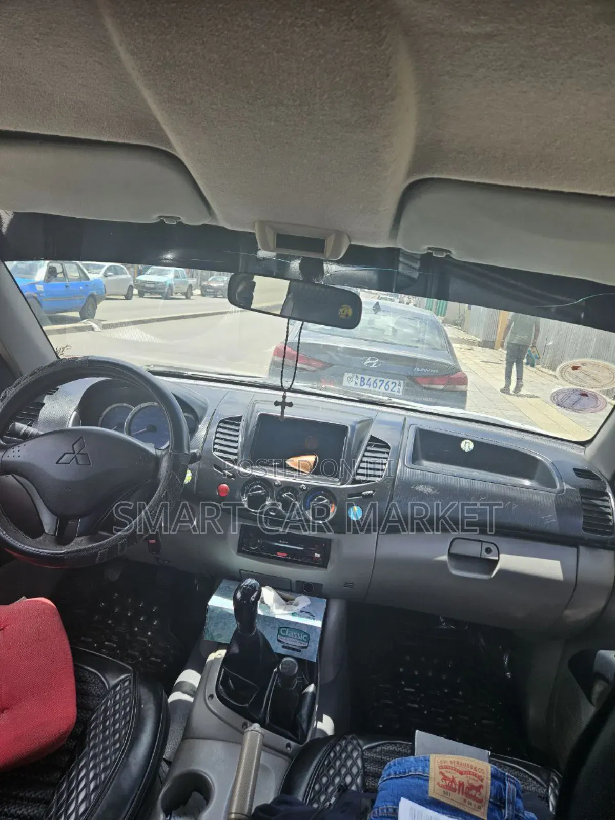 Mitsubishi L200 2006 White