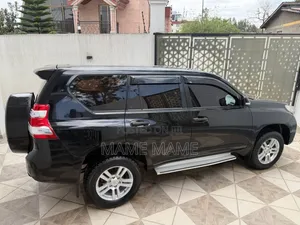Photo - Toyota Land Cruiser Prado 2014 Black