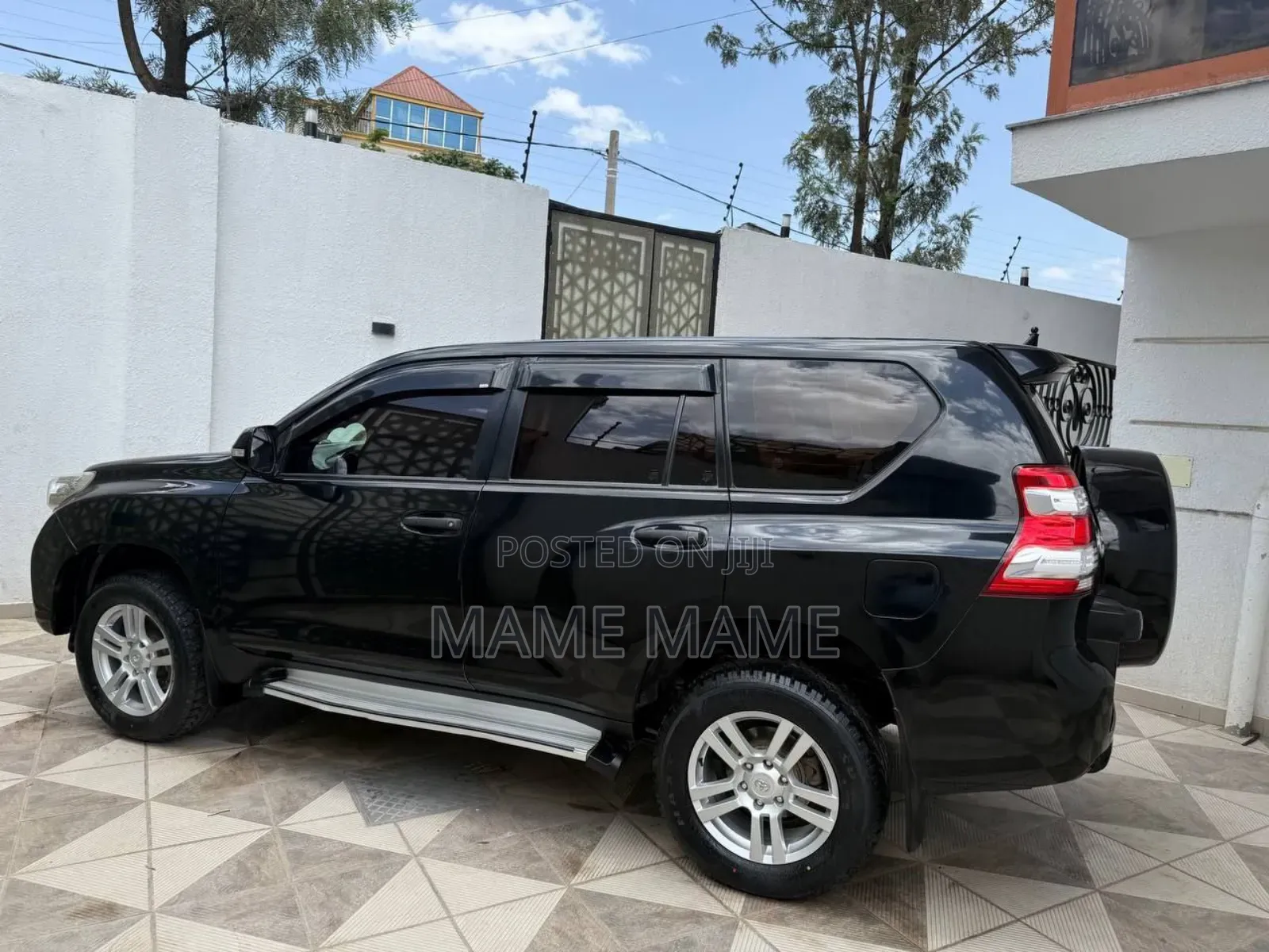 Toyota Land Cruiser Prado 2014 Black