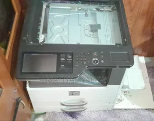 Photo - Sharp Copy Machiton