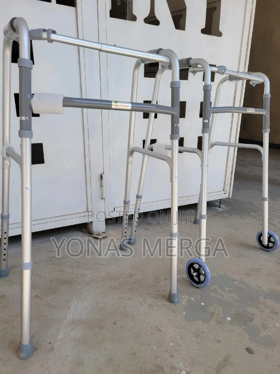 Adjustable Height Walker髒閈walking Stand for Injured三walker\Walking_aid
