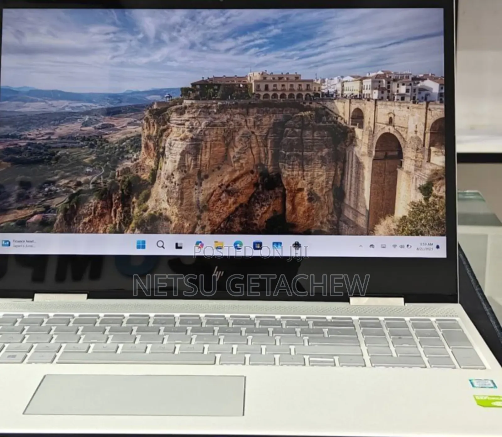 New Laptop HP Envy X360 15z 8GB Intel Core I5 SSD 512GB