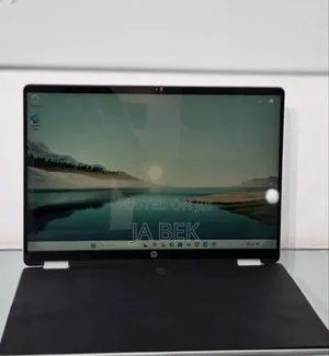 Photo - New Laptop HP OmniBook 5 14" 16GB Intel Core 7 SSD 512GB