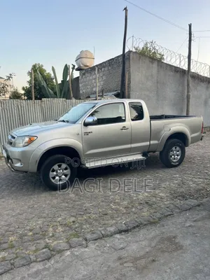 Toyota Hilux 2.5 D-4D 2008 Silver