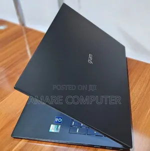 Photo - New Laptop LG Gram 15.6 16GB Intel Core I7 SSD 1T