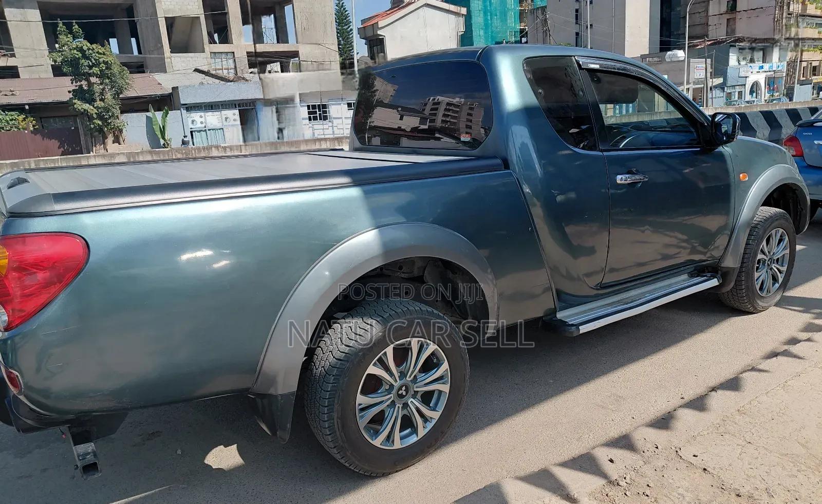 Mitsubishi L200 2008 Gray