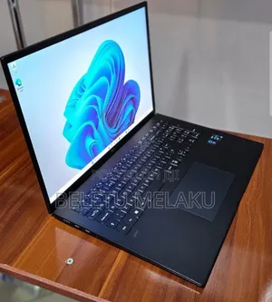 Photo - New Laptop LG Gram 15.6 16GB Intel Core I7 SSD 1T