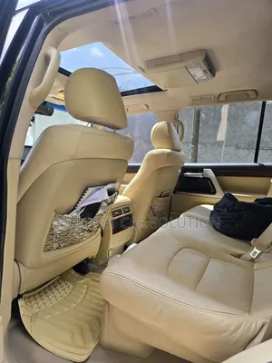 Toyota Land Cruiser 2018 Blue