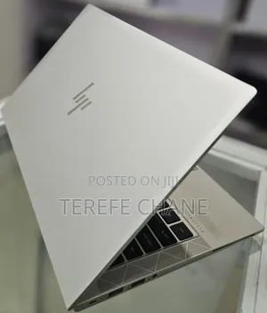 Photo - New Laptop Apple MacBook 2013 4GB Intel Core I5 SSD 256GB