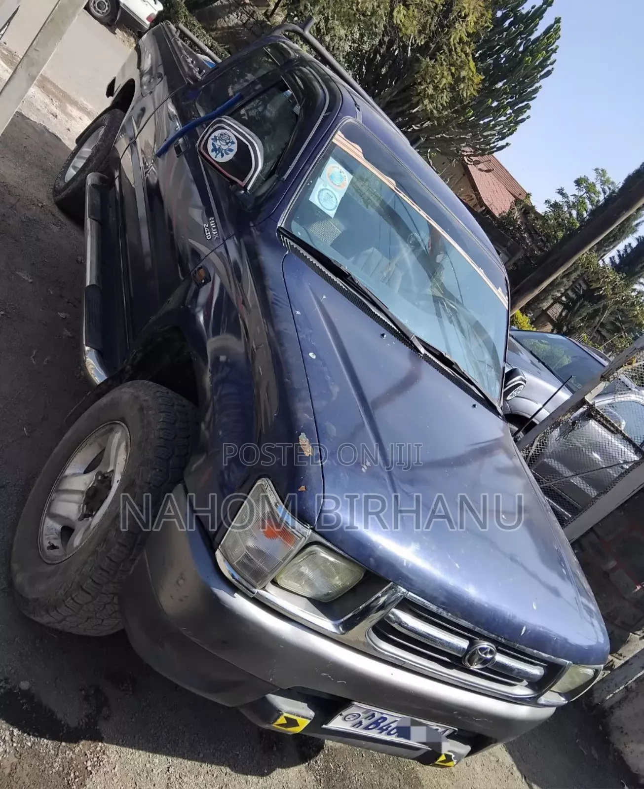 Toyota Hilux 2000 Blue