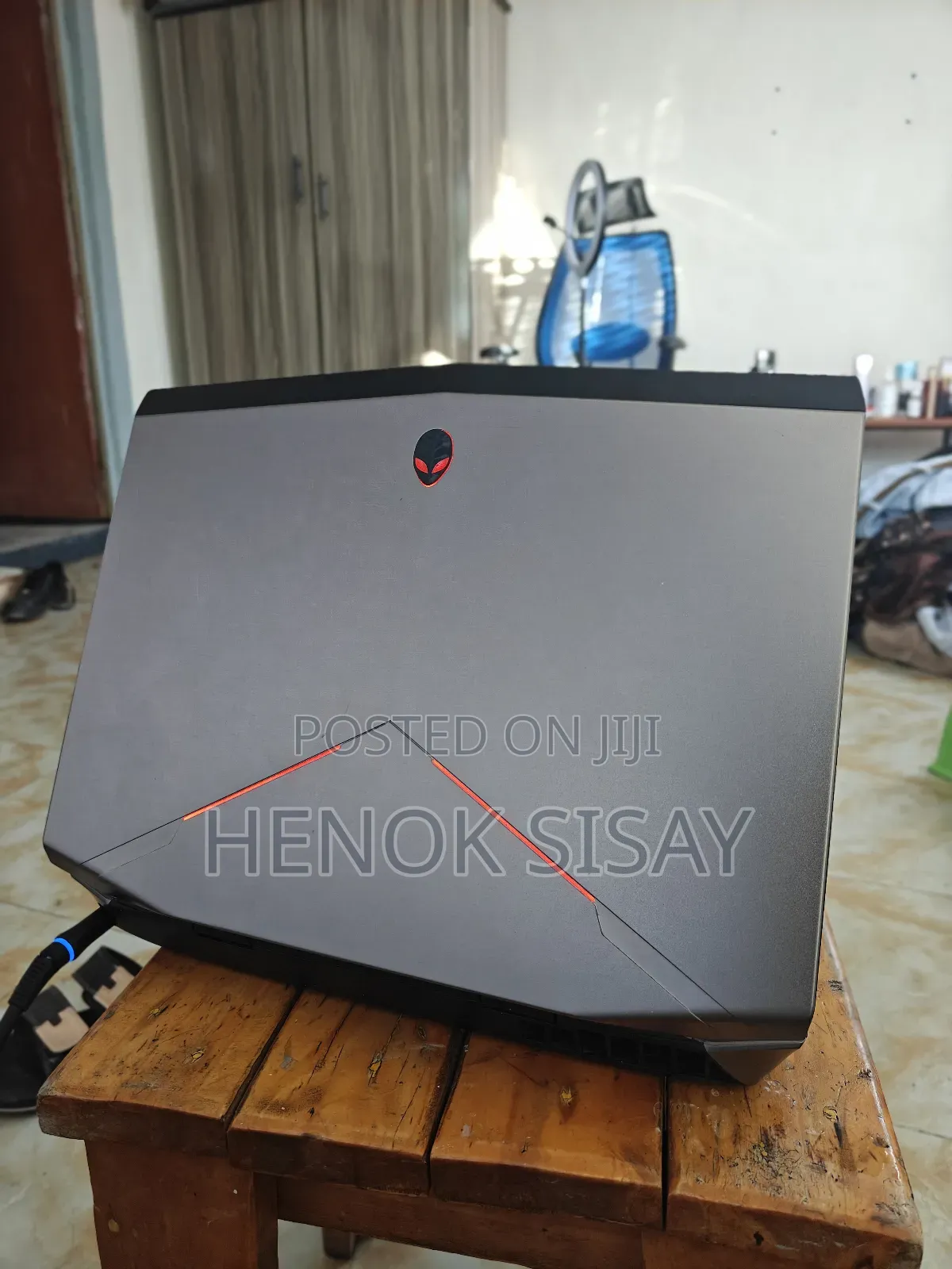 Laptop 8GB Intel Core I7 HDD 1T