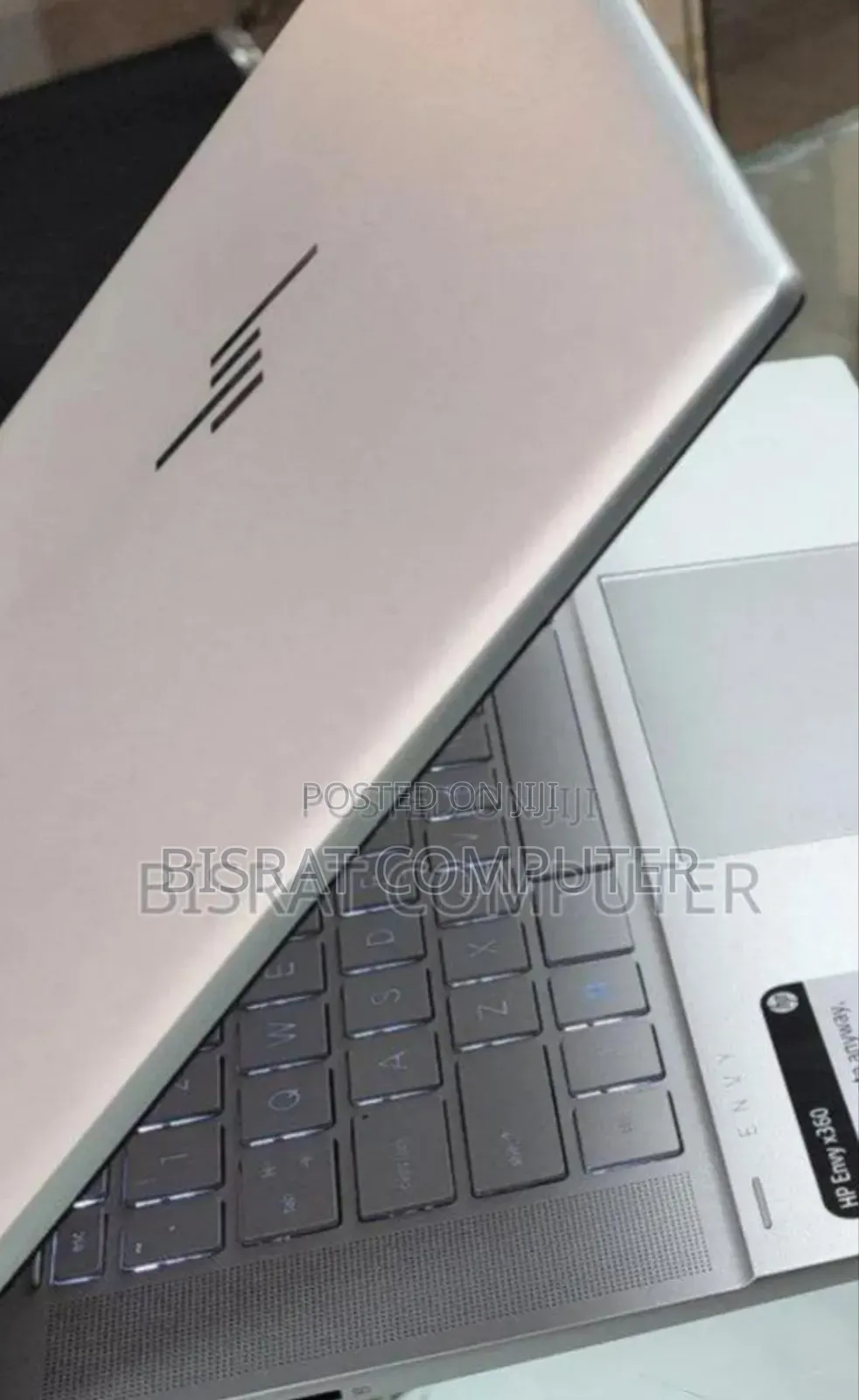 New Laptop HP Envy X360 8GB Intel Core i5 SSD 512GB