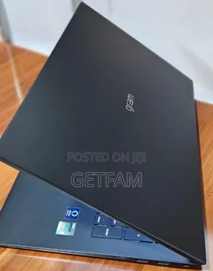 New Laptop LG Gram 13.3 16GB Intel Core i7 SSD 1T