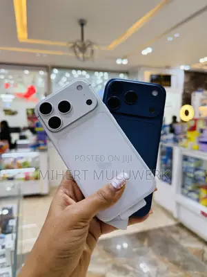 Photo - New Apple iPhone 17 Pro 256 GB Blue