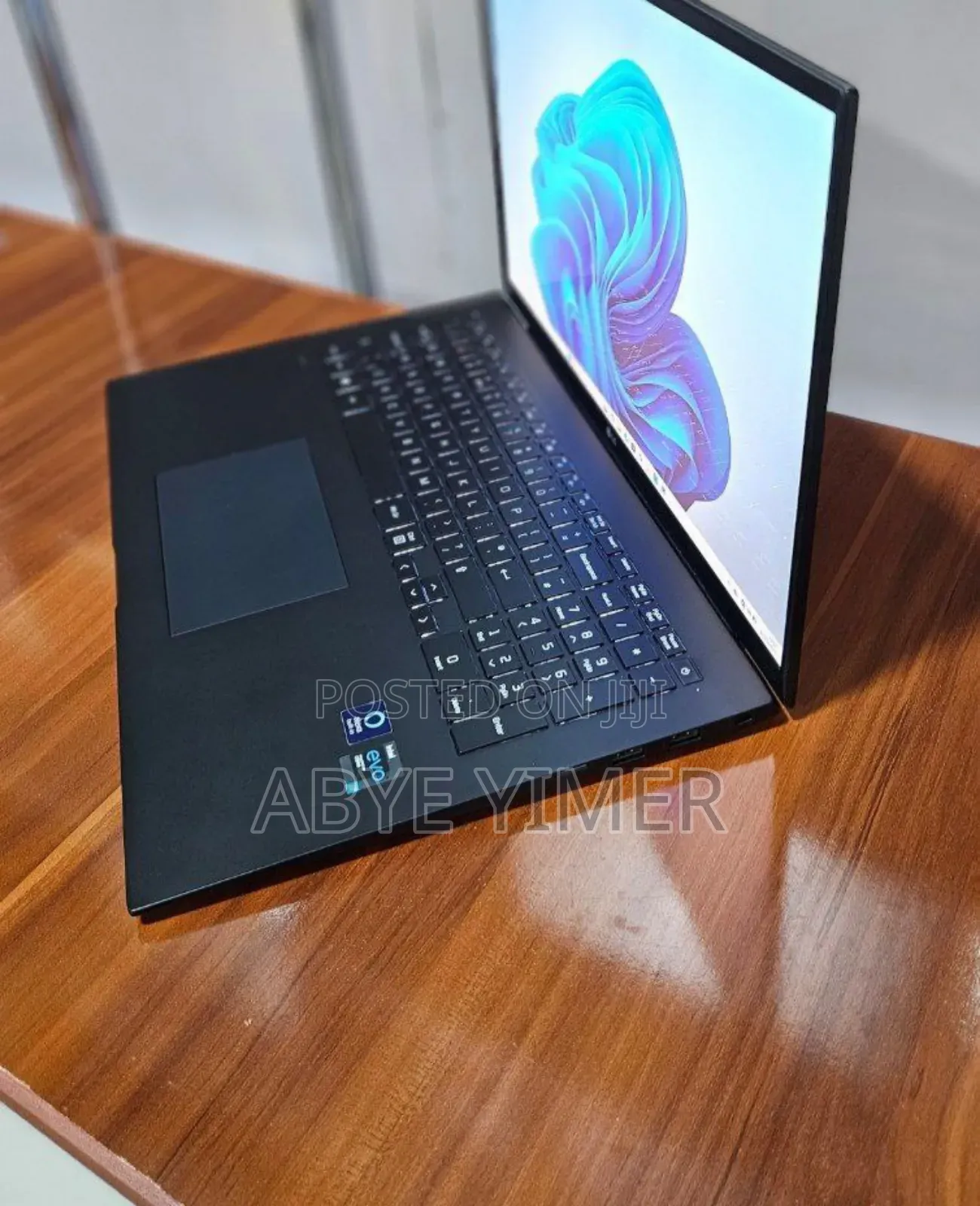 New Laptop LG Gram 15.6 16GB Intel Core I7 SSD 1T