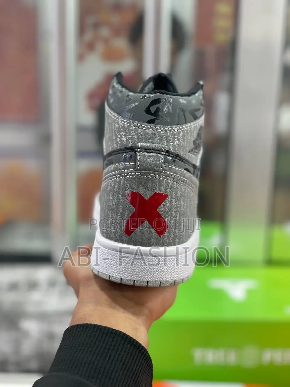 Nike Air Jordan 1 Retro High Og "Rebellionaire"