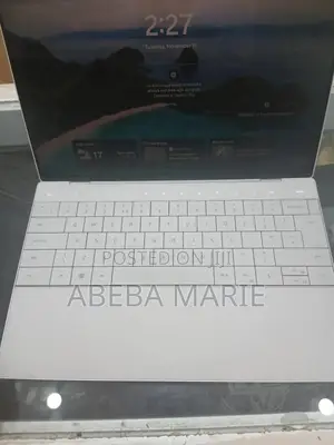 New Laptop Dell XPS 13 9320 32GB Intel Core I7 SSD 512GB