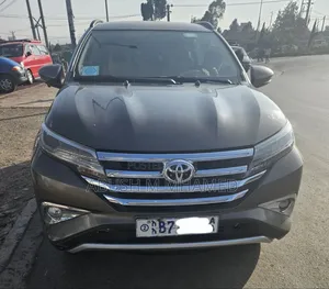 Photo - Toyota Rush 2020 Brown