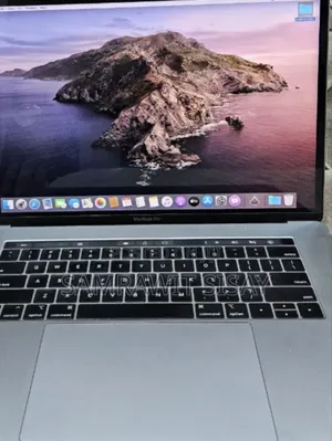 New Laptop Apple MacBook Pro 2019 16GB Intel Core I9 SSD 512GB