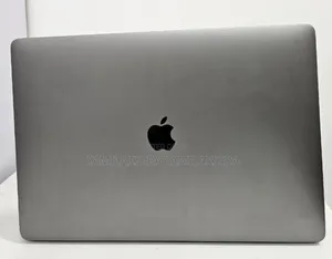 New Laptop Apple MacBook Pro 2019 16GB Intel Core i9 SSD 512GB