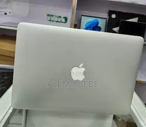 New Laptop Apple MacBook Air 2013 4GB Intel Core I5 SSD 256GB