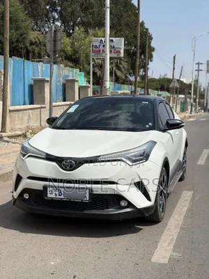 Toyota C-HR 2017 Ivory