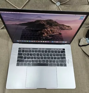 New Laptop Apple MacBook Pro 2019 16GB Intel Core I9 SSD 512GB