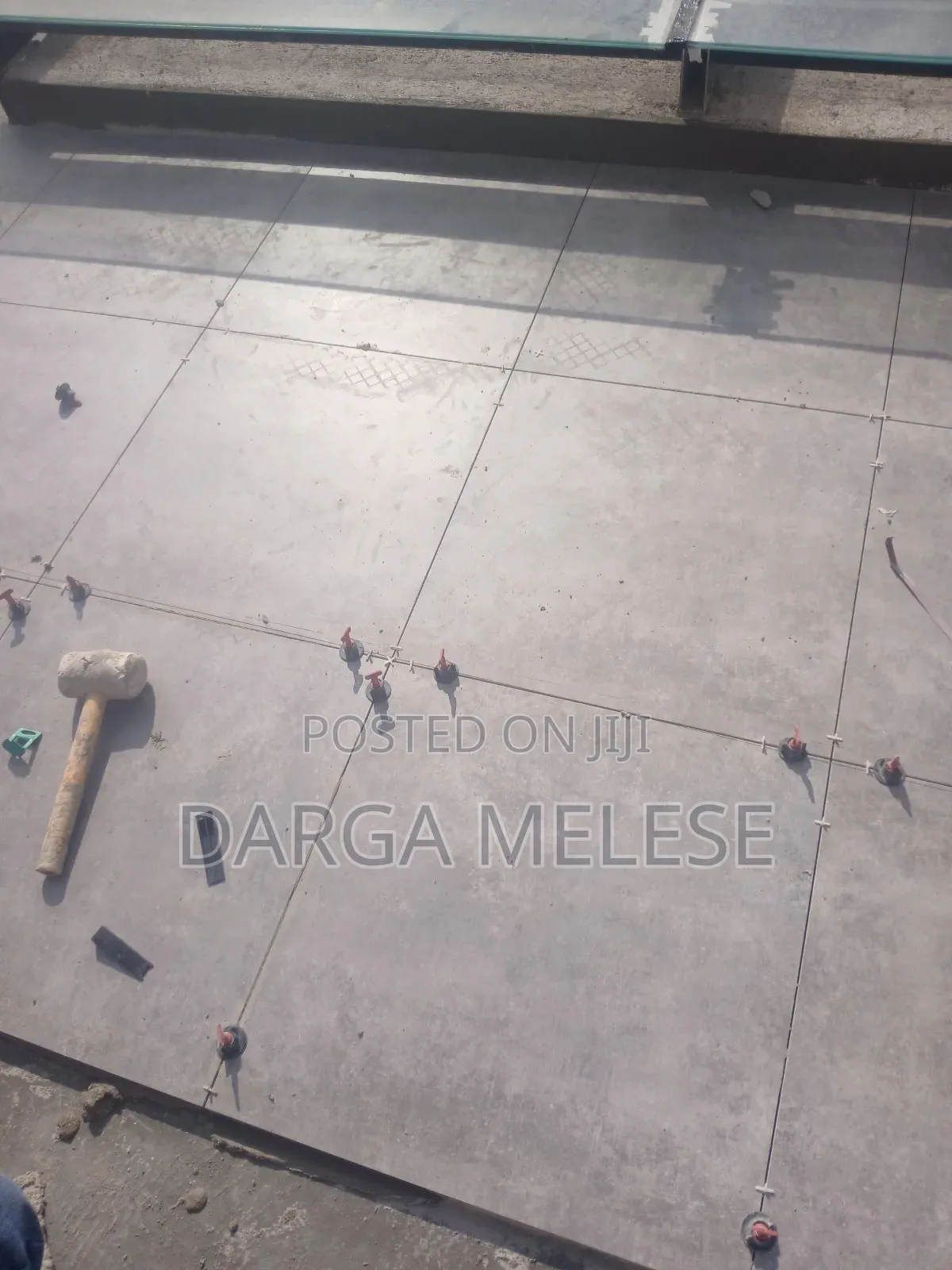 Dargaceramic Workers