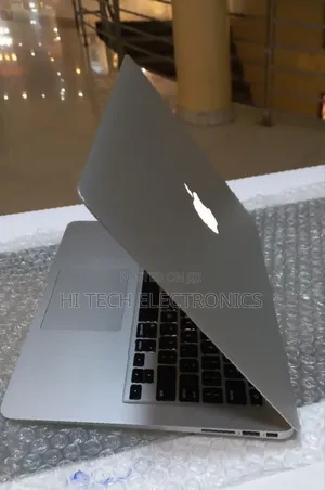 New Laptop Apple MacBook Air 2014 4GB Intel Core I5 SSD 256GB