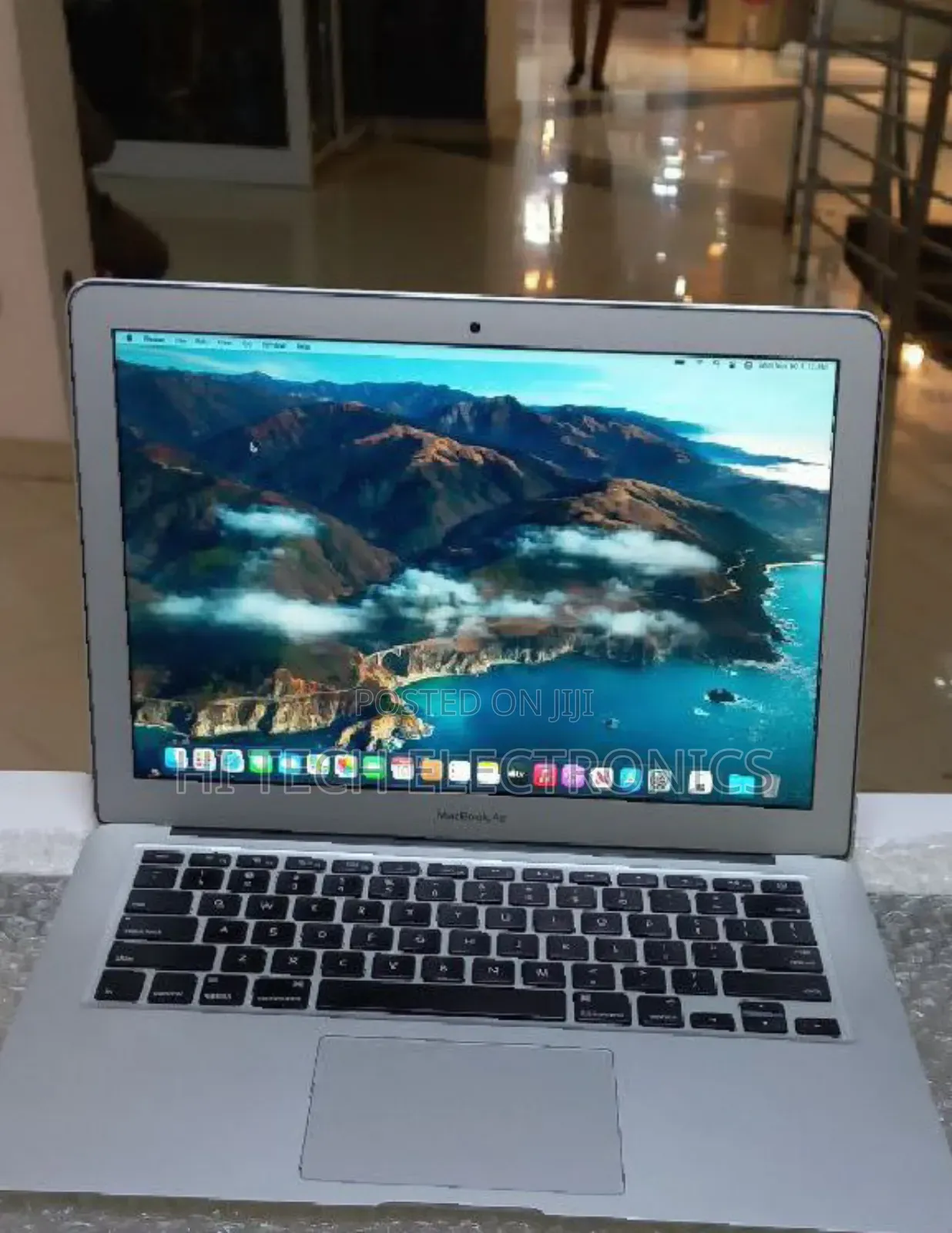 New Laptop Apple MacBook Air 2014 4GB Intel Core I5 SSD 256GB