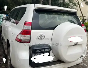 Toyota Land Cruiser Prado 2014 White
