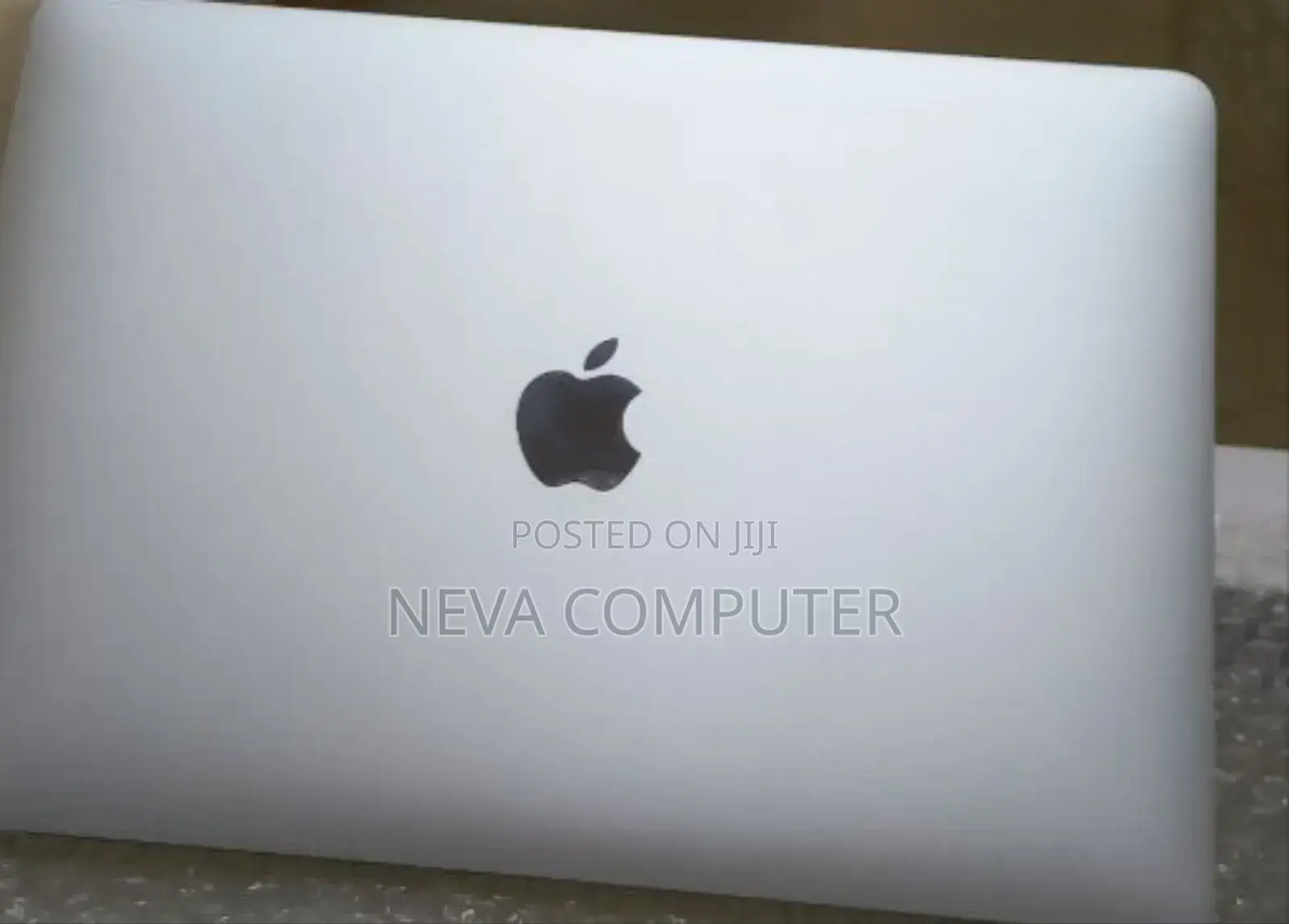 New Laptop Apple MacBook Pro 2019 8GB Intel Core I5 SSD 128GB