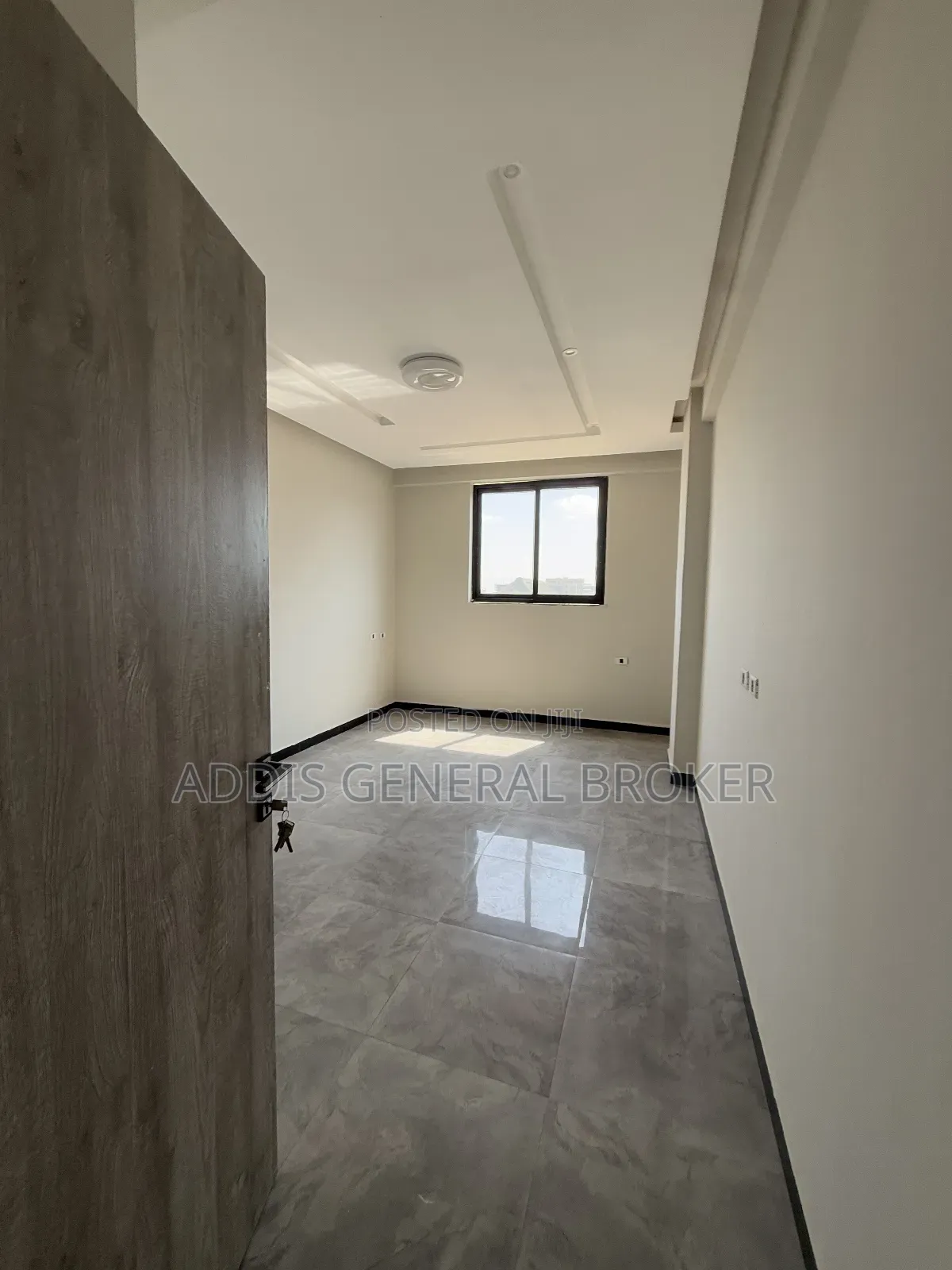 3bdrm Apartment in Haile Garment, Nifas Silk-Lafto for sale