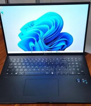 New Laptop LG Gram 15.6 16GB Intel Core I7 SSD 1T