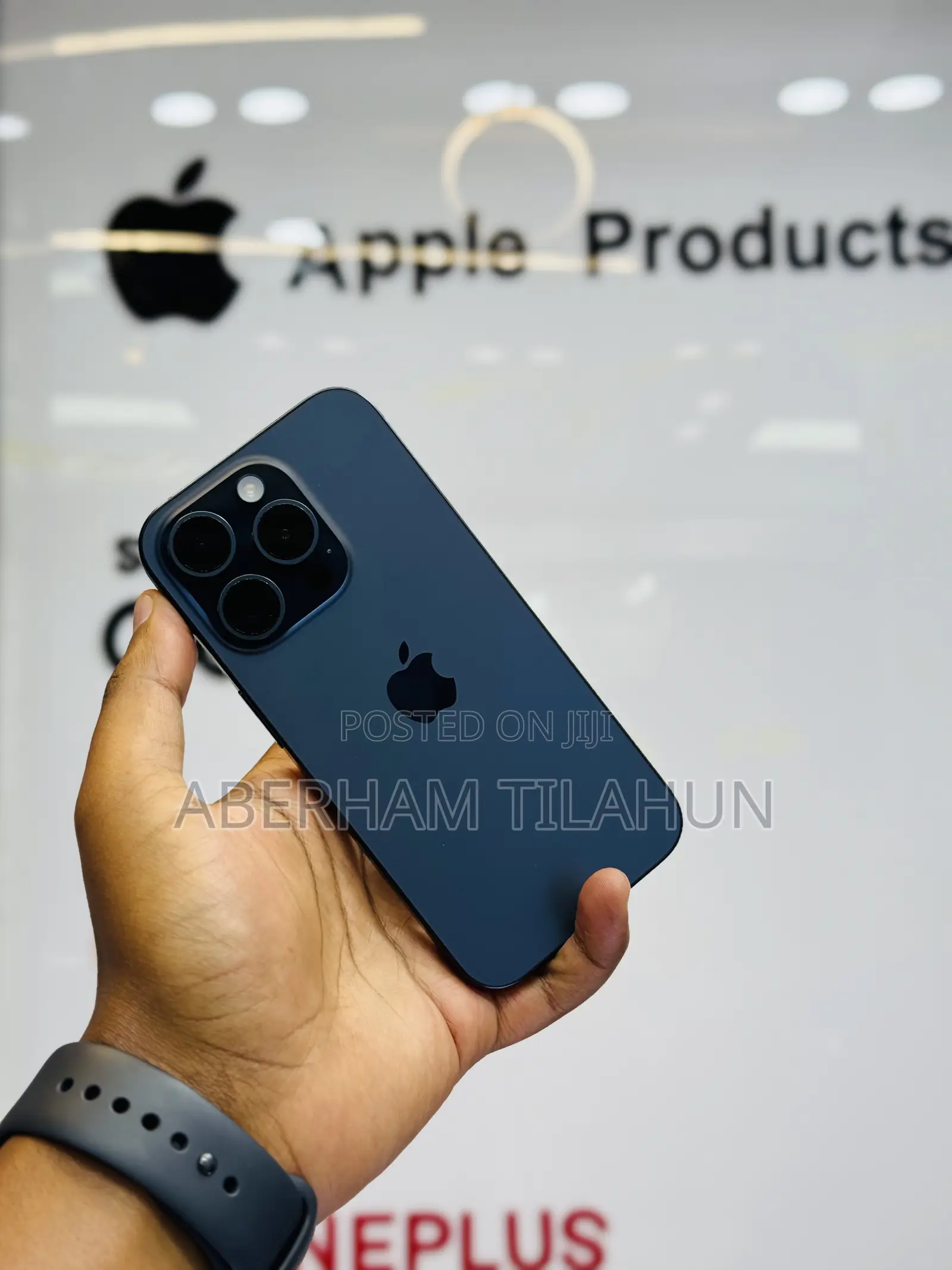New Apple iPhone 15 Pro 256 GB Blue