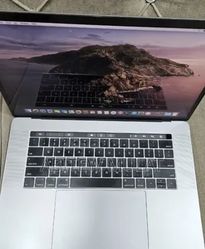 Photo - New Laptop Apple MacBook Pro 2019 16GB Intel Core I9 SSD 512GB
