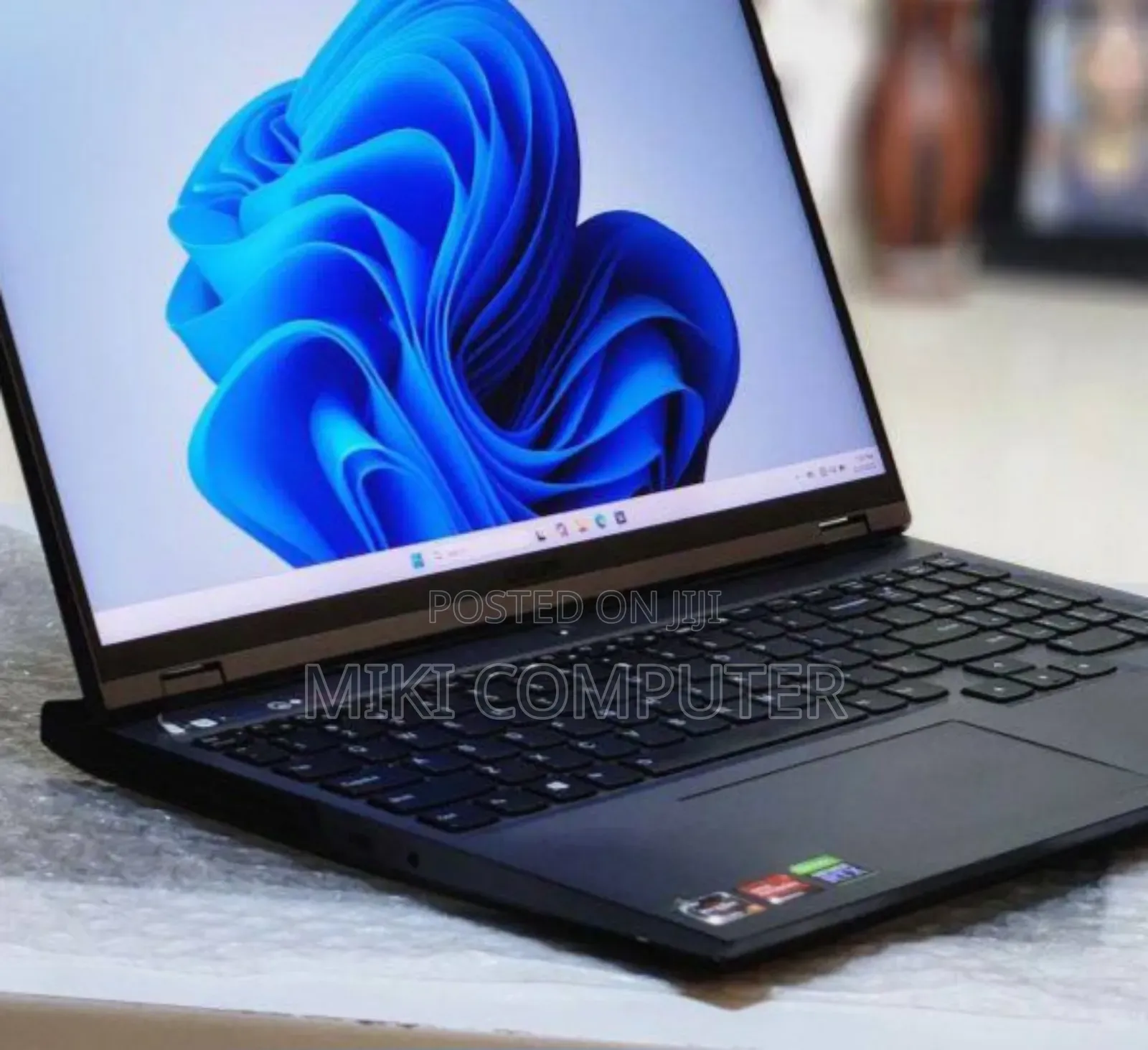 New Laptop Lenovo Legion 5 16GB AMD Ryzen 7 SSD 1T