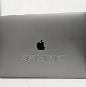 New Laptop Apple MacBook Pro 2019 16GB Intel Core I9 SSD 512GB