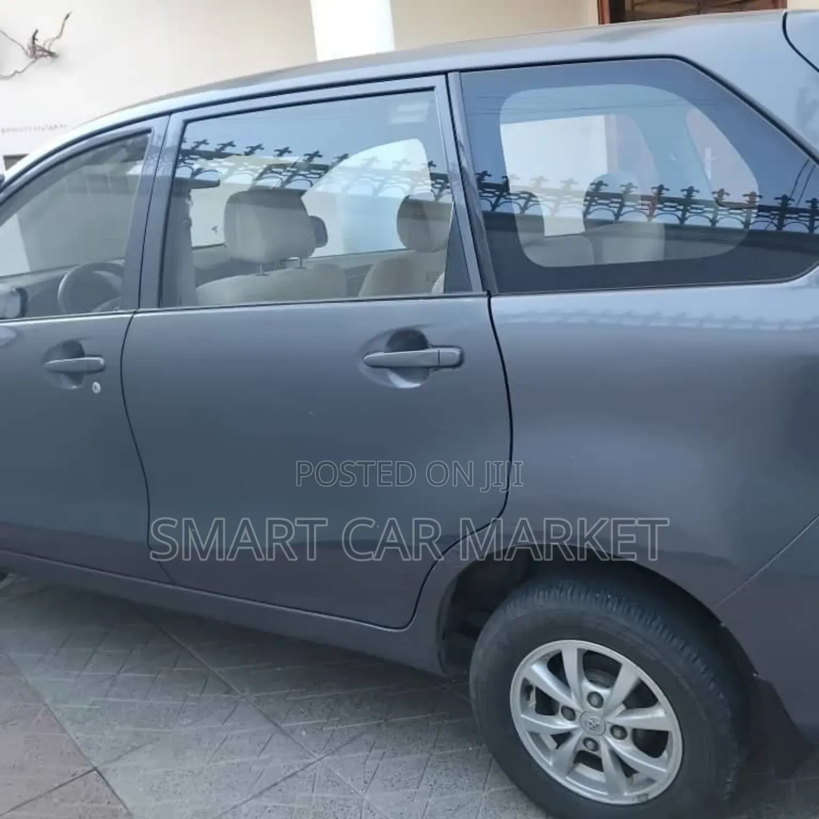 Toyota Avanza 2013 Gray