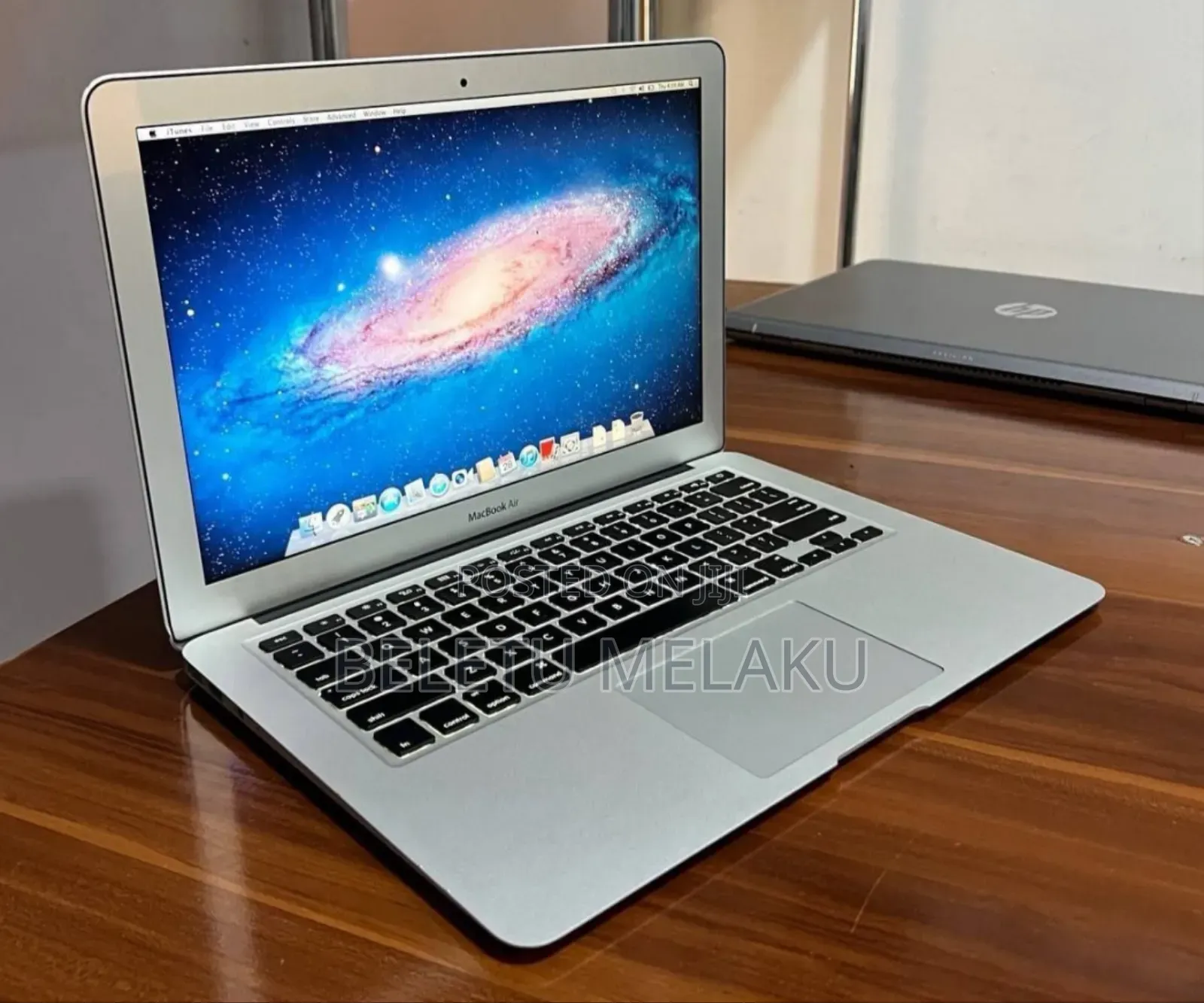 New Laptop Apple MacBook Air 2015 4GB Intel Core I5 SSD 256GB